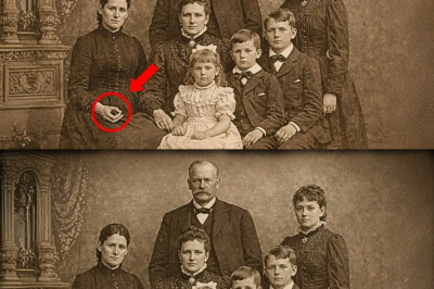 1887 Family Portrait Discovered — And Historians Freeze When They Notice the Hidden Hand Gesture